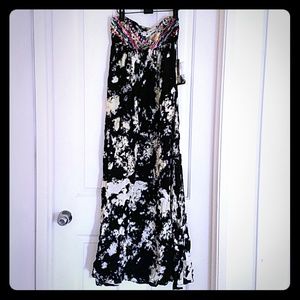 Billabong Black and White Tie Dye Maxi Dress